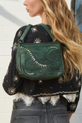 Cartera braid flower