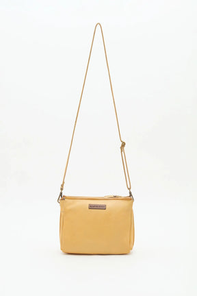 Cartera braid flower