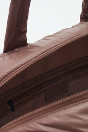 Cartera yoga matelasse